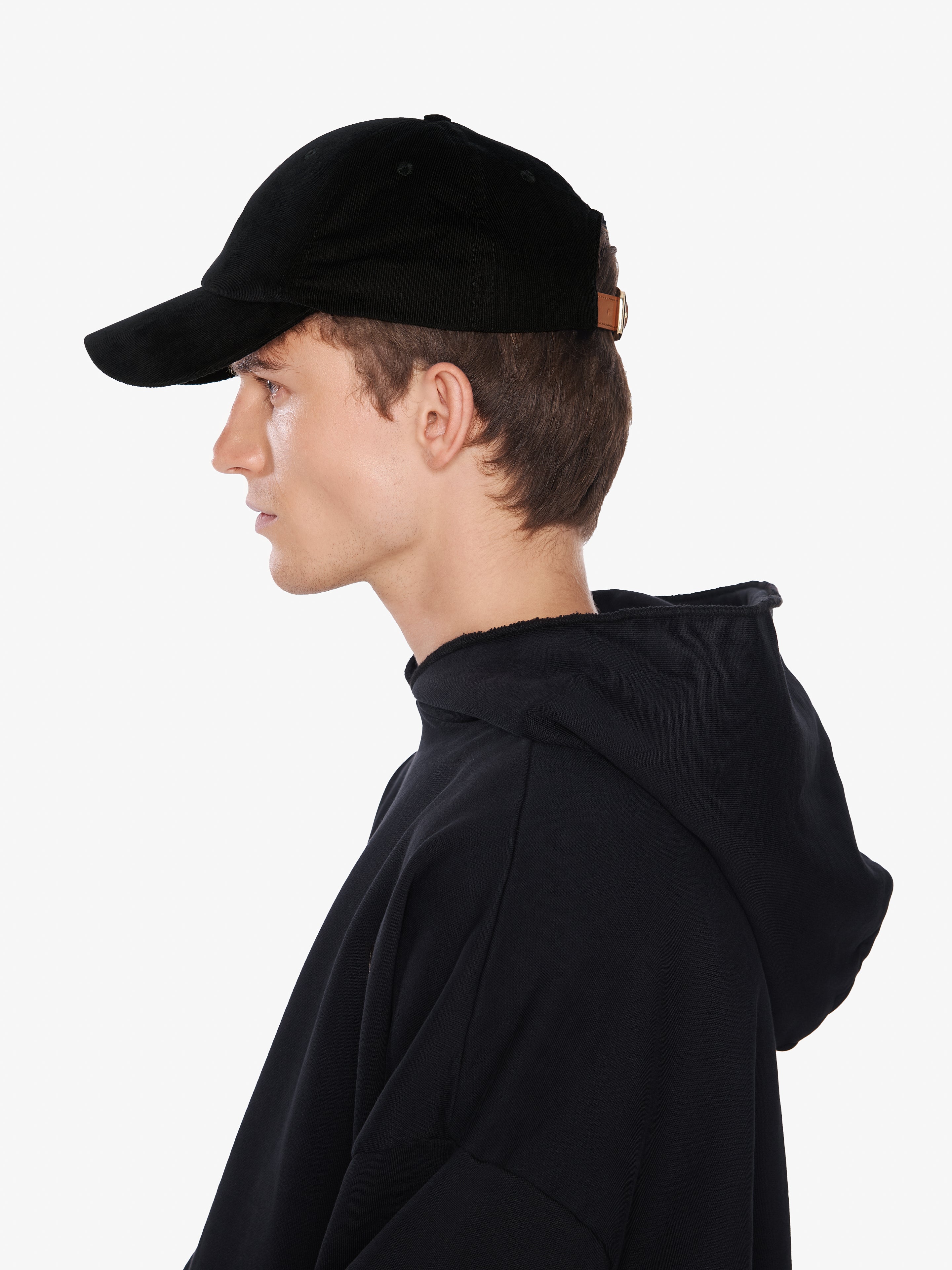 BLACK CAP IN CORDUROY