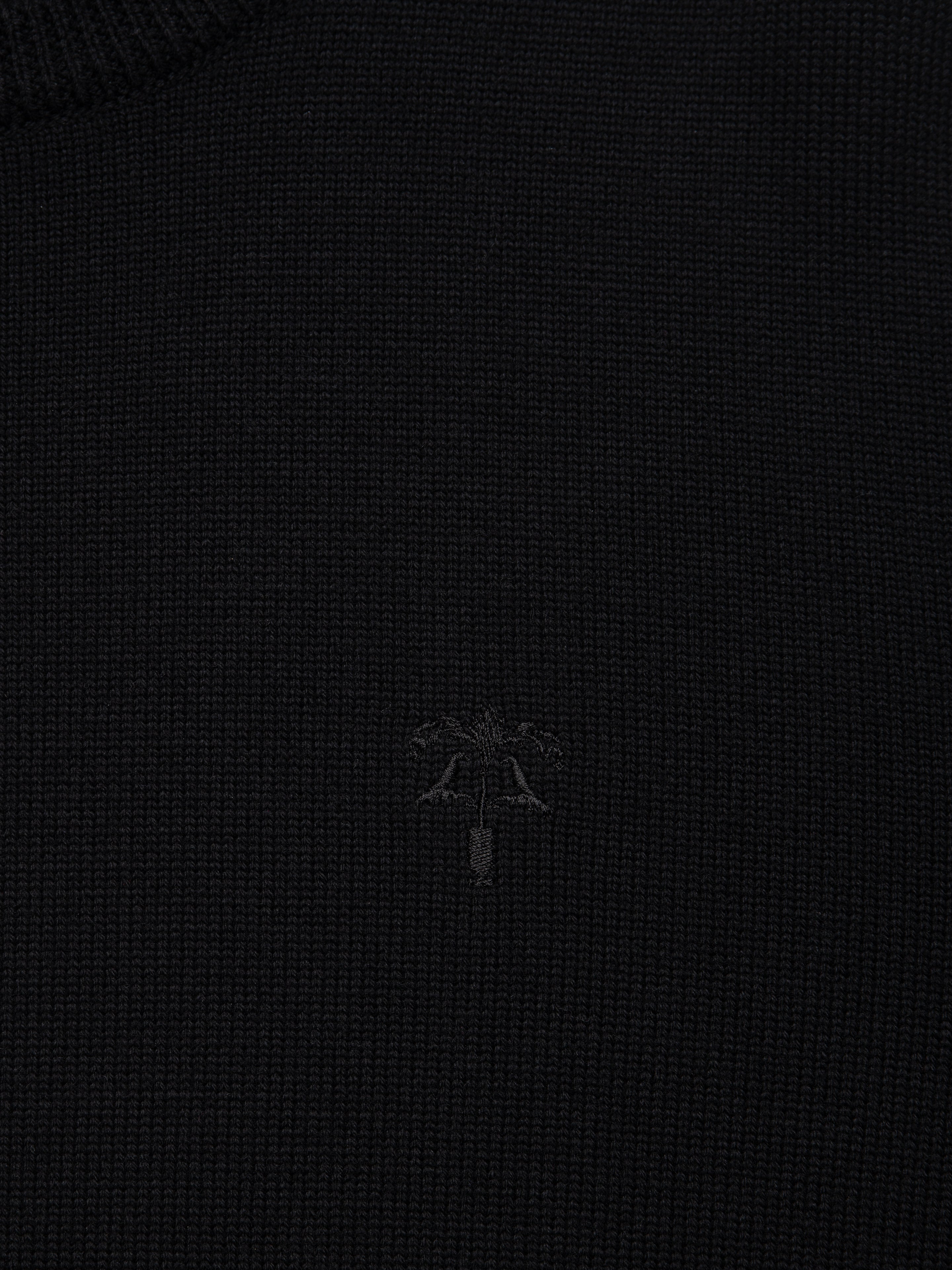LUXE NERO SWEATER